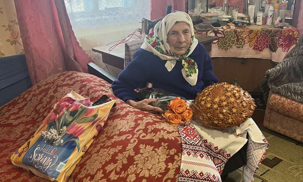 Жителька Легедзиного на Черкащині Катерина Красвітня відзначила 100-річний ювілей